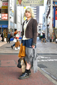 「並木坂の「古着屋わらしべ」がおススメです！熊本在住アーティストのアクセやリメイク服のポップアップが定期的に行われていて面白いです」